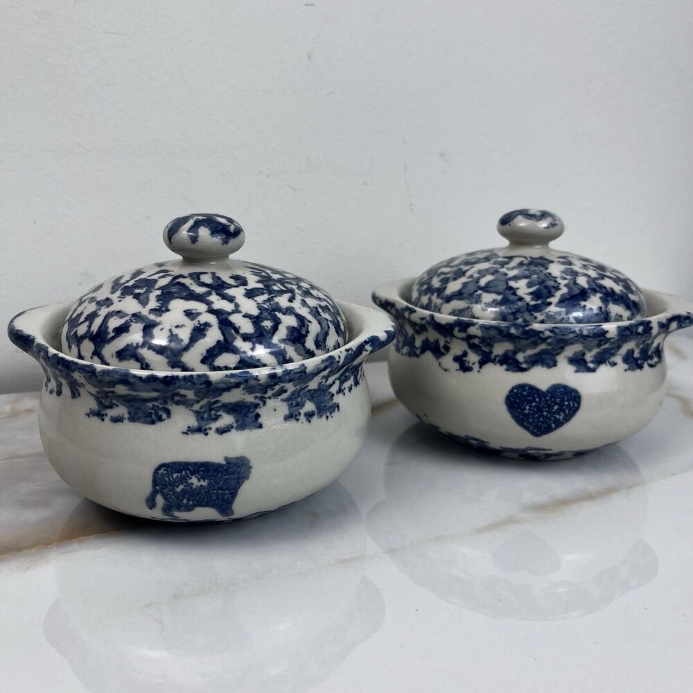 Vtg Tienshan Folk Craft Sponge Ware Casserole Dish With Lid Stoneware Set Of 2